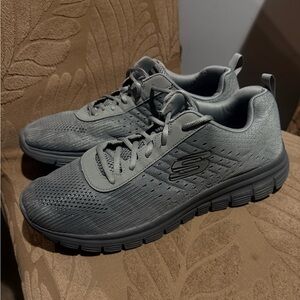 Skechers mens size 13 verse swift -fit grey comfort shoes sneakers